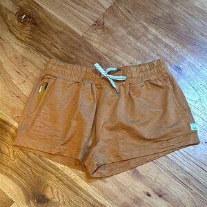 EUC Vuori Halo Performance Shorts 🌴☀️❤️